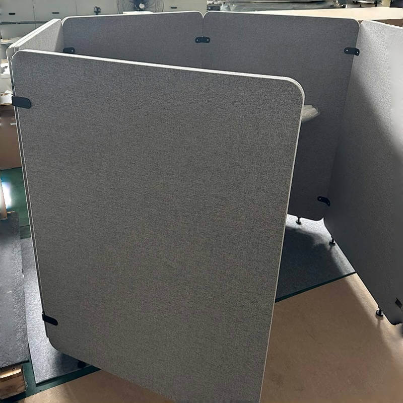 The Single-Person Economic Work Station With Desk